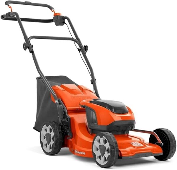 Husqvarna LC 137i kosiarka akumulatorowa – kompaktowa i lekka, idealna do małych ogrodów – ergonomiczny uchwyt, łatwa do złożenia, łatwa w manewrowaniu