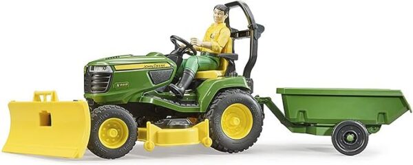 bruder 62104 - bworld traktor ogrodowy John Deere z przyczepą, ogrodnik | Figurka bworld, traktor, do zabawy w gospodarstwo, rolnictwo, zabawki od 4 lat, skala 1:16